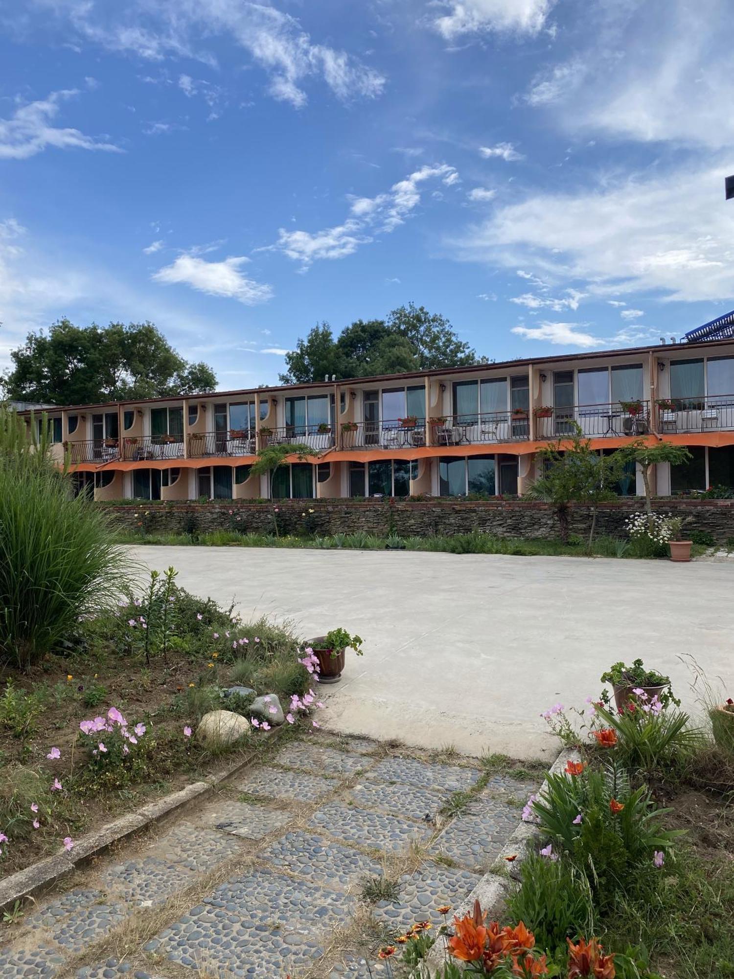 Hotel Surf Primorsko Extérieur photo