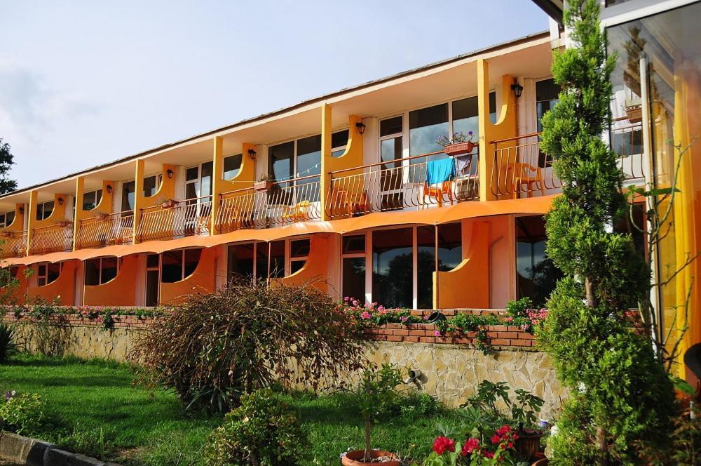 Hotel Surf Primorsko Extérieur photo